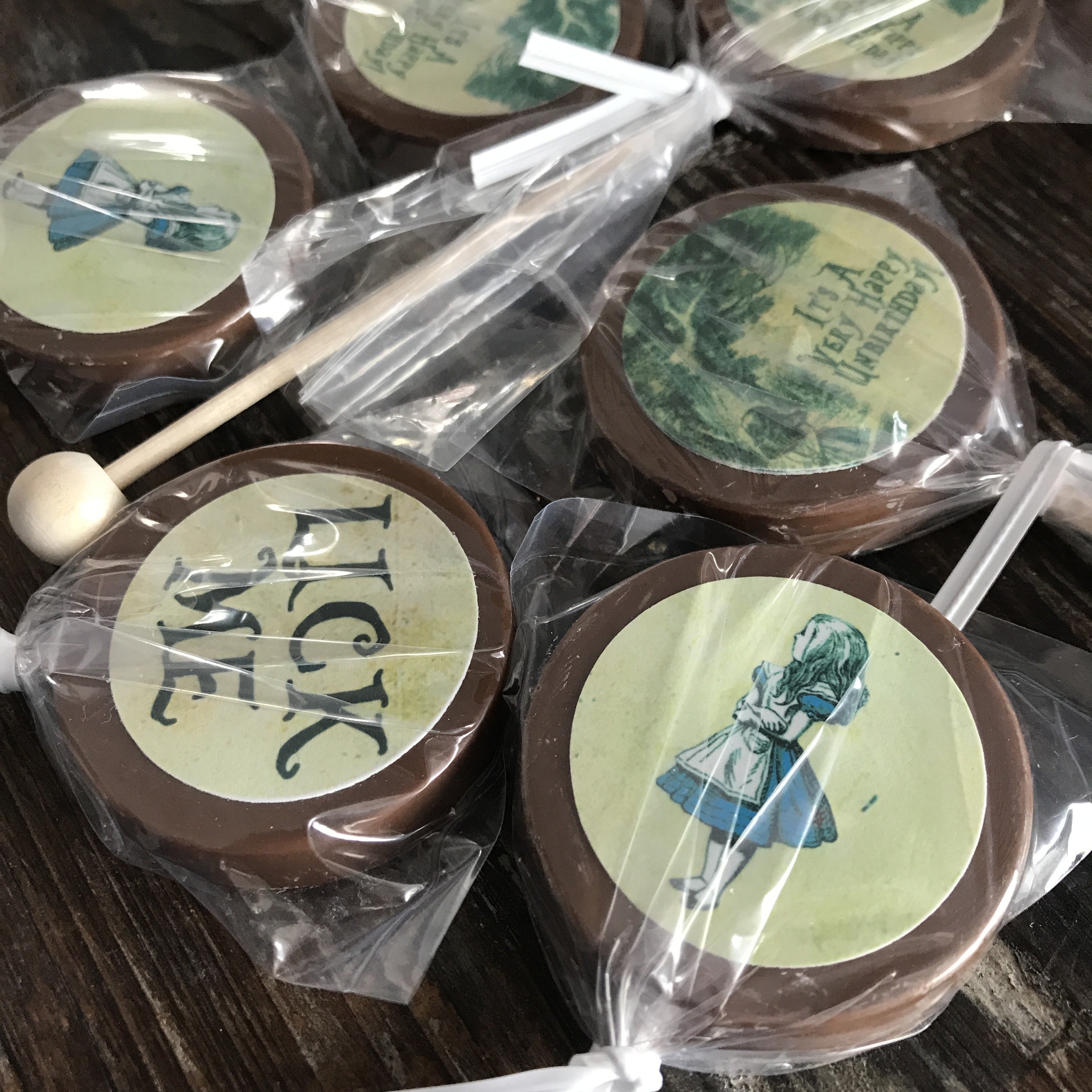 Alice in Wonderland Candy Lollipops